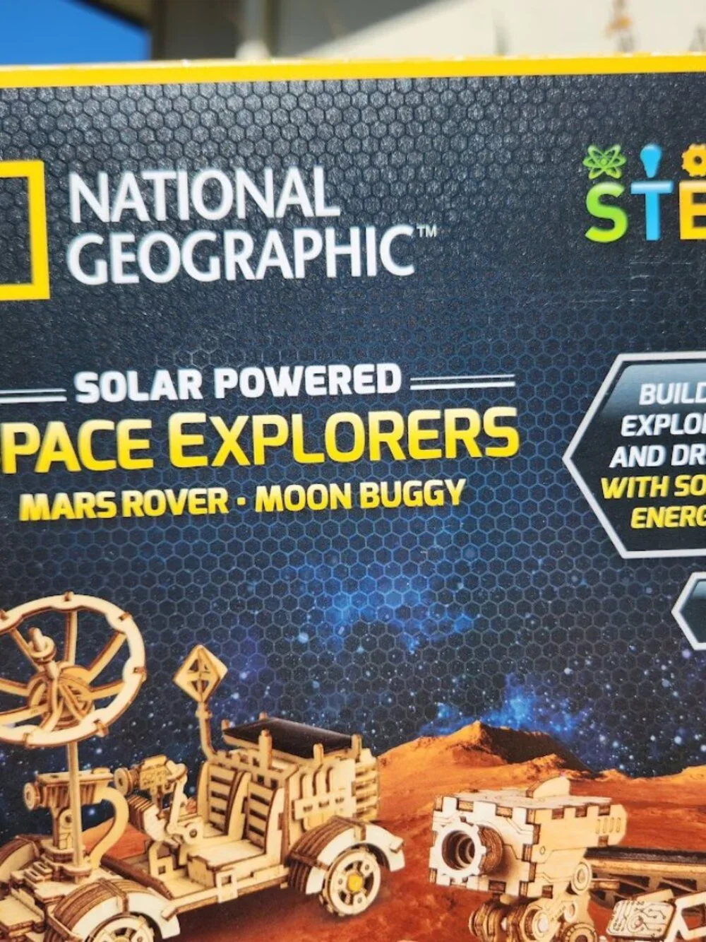 NEW NATIONAL GEOGRAPHIC Solar Model Kit Wooden 3D Puzzle Models NASA Space Explo